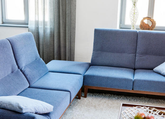 Grosses Ecksofa Chimba von Signet mit einem Hocker als Eckelement. Ecksofa gross Chimba Signet Eckelement Hocker